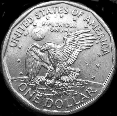 Jun 23, 2023 · Para saber si posees una moneda rara de Susan B. Anthony, especificamente las acuñadas en 1979, busque un borde grueso en el que la fecha esté muy cerca (aproximadamente la anchura del número 1 ... 